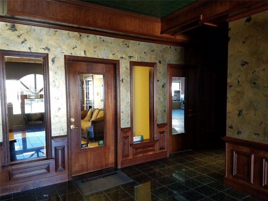 867 S 29th Avenue 202, Bozeman, MT 59718 photo 3