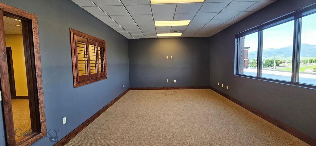 867 S 29th Avenue 202, Bozeman, MT 59718 photo 9