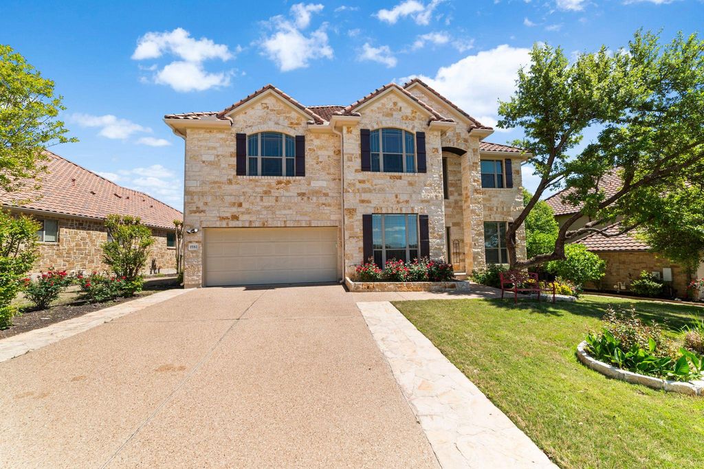 15312 Spillman Ranch LOOP, Bee Cave, TX 78738