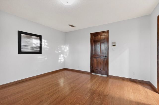 1516 La Cabra Drive SE, Albuquerque, NM 87123