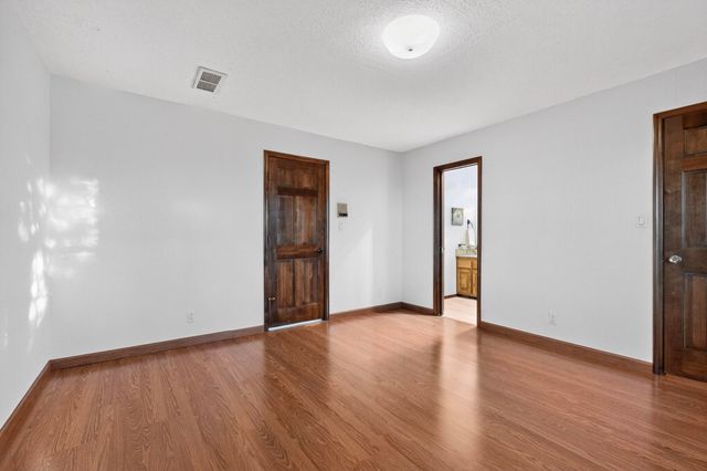 1516 La Cabra Drive SE, Albuquerque, NM 87123