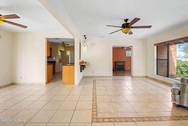 402 S Harvard Avenue, Tucson, AZ 85710