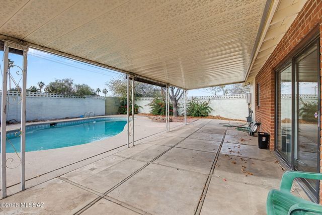 402 S Harvard Avenue, Tucson, AZ 85710