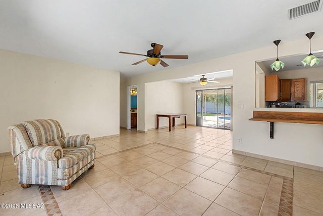 402 S Harvard Avenue, Tucson, AZ 85710