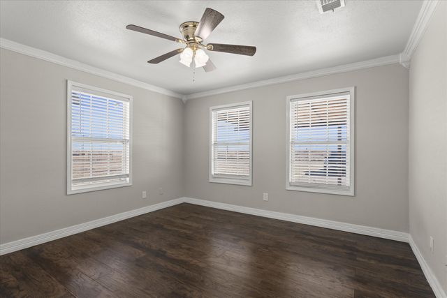 3131 N Alamo Road, Levelland, TX 79336