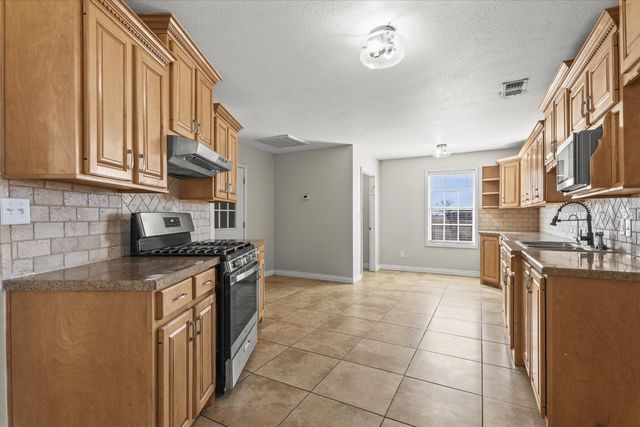 3131 N Alamo Road, Levelland, TX 79336