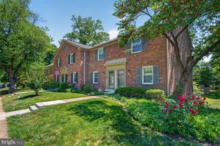 5845 REXFORD DR #721, Springfield, VA 22152