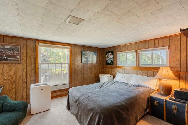 93 Mason St, Salem, MA 01970
