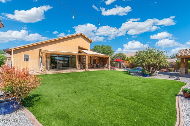 4613 W DESERT HOLLOW Drive, Phoenix, AZ 85083