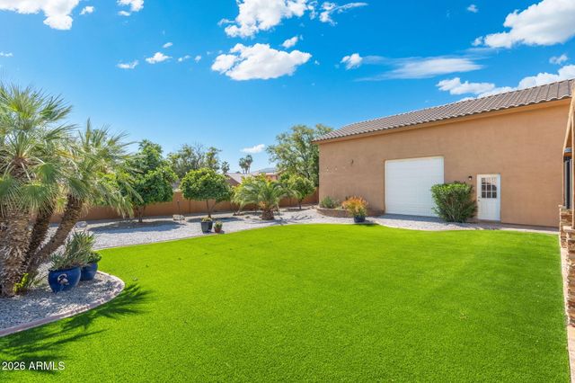 4613 W DESERT HOLLOW Drive, Phoenix, AZ 85083