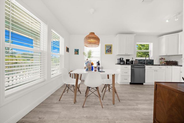 2375 BAHIA VISTA STREET, Sarasota, FL 34239