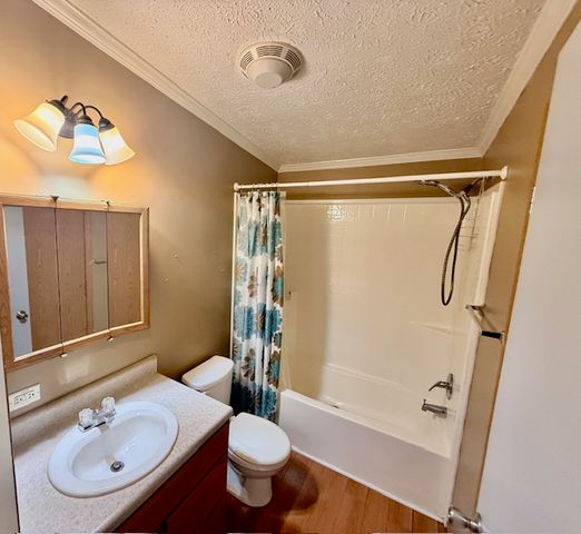 1814 Summit Street, Springfield, OH 45503