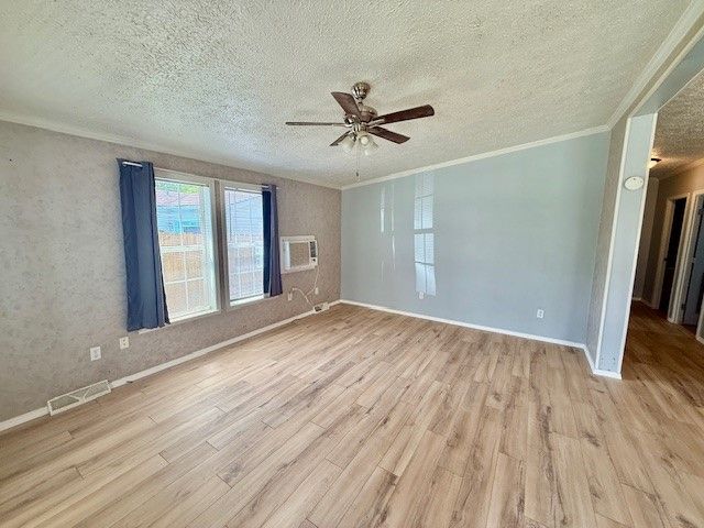 1814 Summit Street, Springfield, OH 45503