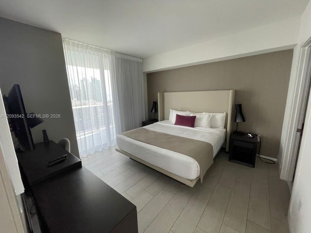4010 S Ocean Drive R1902, Hollywood, FL 33019