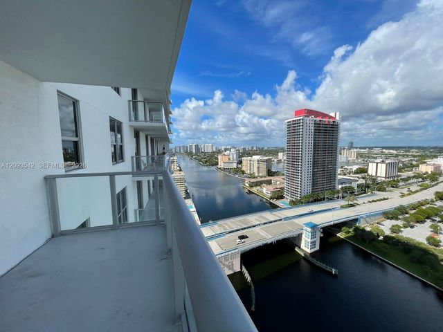 4010 S Ocean Drive R1902, Hollywood, FL 33019