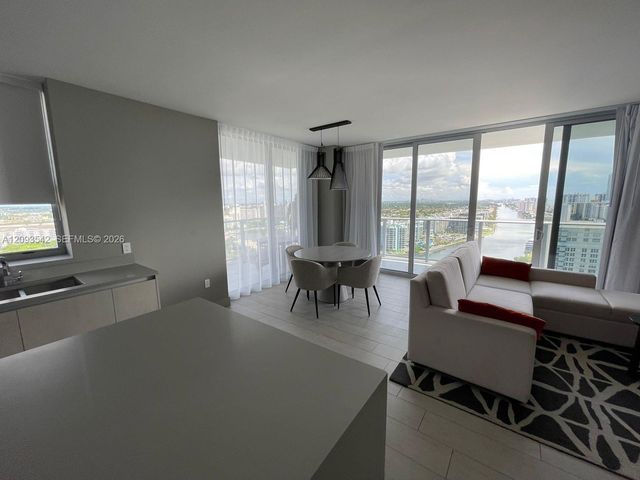 4010 S Ocean Drive R1902, Hollywood, FL 33019