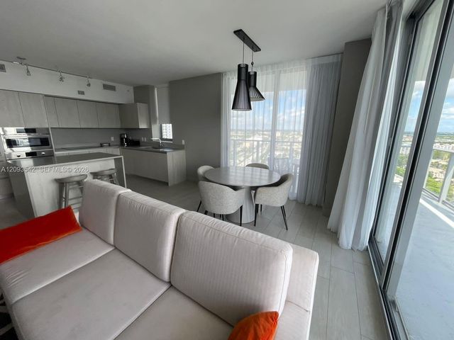 4010 S Ocean Drive R1902, Hollywood, FL 33019