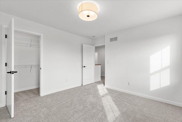 623 Belmont DRIVE, Watertown, WI 53094