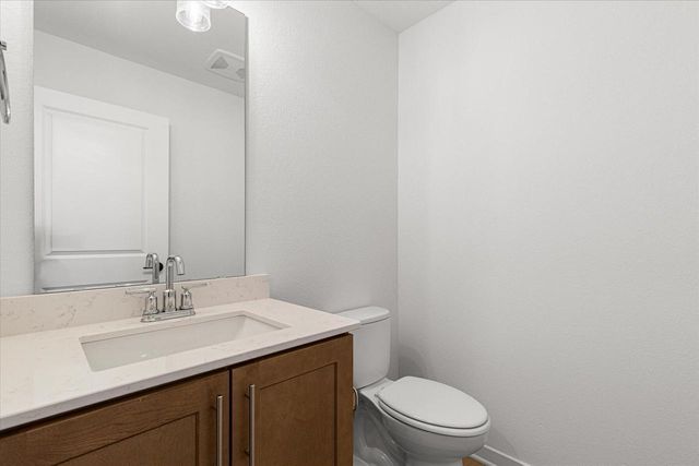 623 Belmont DRIVE, Watertown, WI 53094