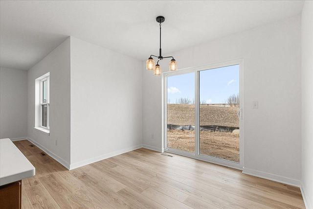 623 Belmont DRIVE, Watertown, WI 53094