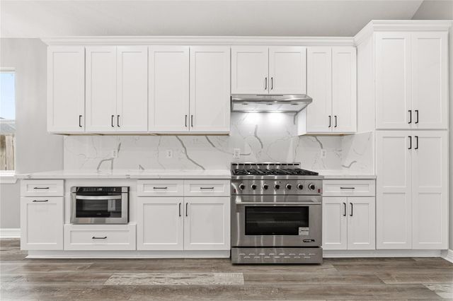 3018 Schumann Oaks Drive, Spring, TX 77386