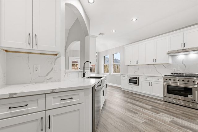 3018 Schumann Oaks Drive, Spring, TX 77386