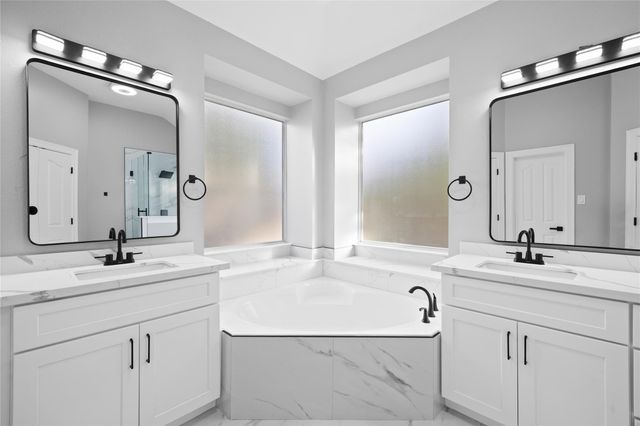 3018 Schumann Oaks Drive, Spring, TX 77386