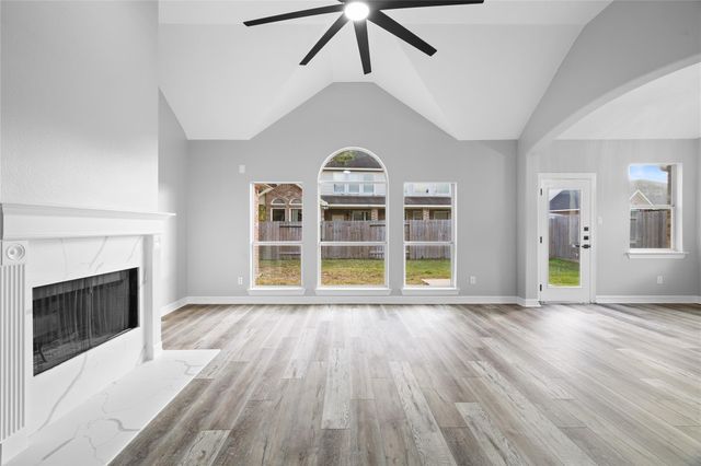 3018 Schumann Oaks Drive, Spring, TX 77386