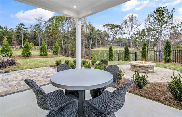 4750 Sunburst Street, Flowery Branch, GA 30542