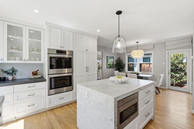 125 Sunnydale Avenue, San Carlos, CA 94070