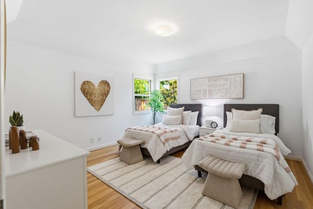 125 Sunnydale Avenue, San Carlos, CA 94070
