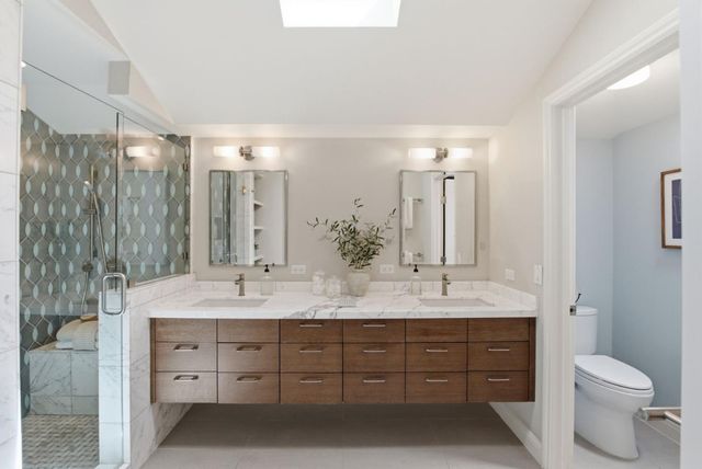 125 Sunnydale Avenue, San Carlos, CA 94070