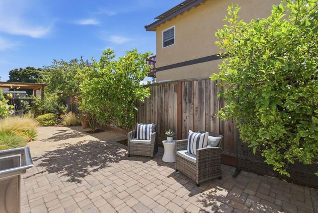 125 Sunnydale Avenue, San Carlos, CA 94070