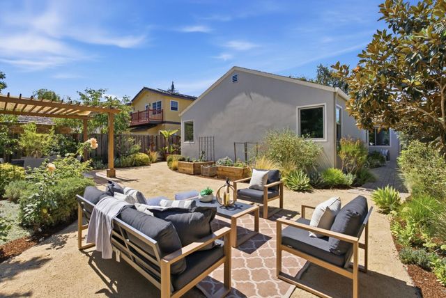 125 Sunnydale Avenue, San Carlos, CA 94070