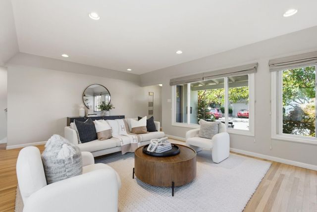 125 Sunnydale Avenue, San Carlos, CA 94070