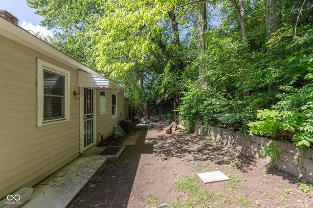 3743 Crescent Avenue, Indianapolis, IN 46208