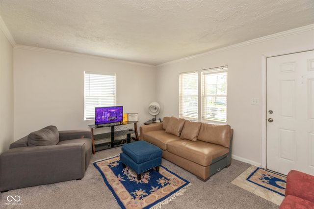 3743 Crescent Avenue, Indianapolis, IN 46208