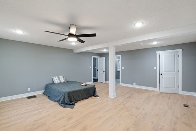 1503 5th Ave, W, Springfield, TN 37172