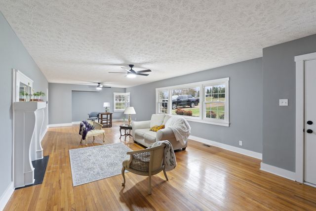 1503 5th Ave, W, Springfield, TN 37172