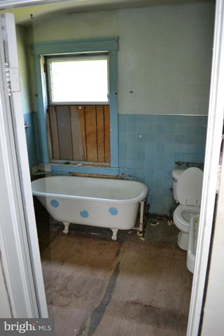 530 PERSHING AVE, Collingdale, PA 19023