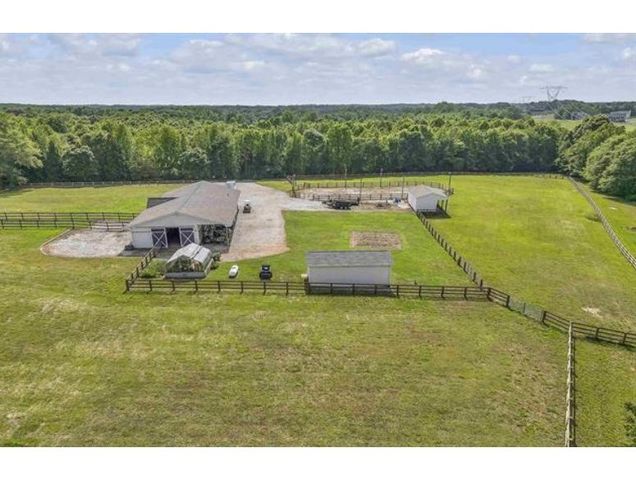 27 Camarillo Court, Pelzer, SC 29669