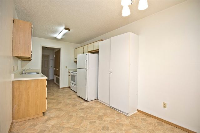 5905 Sara Street A, Fayetteville, AR 72704