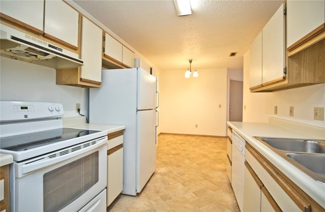 5905 Sara Street A, Fayetteville, AR 72704