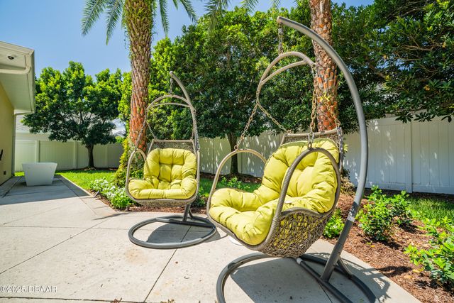 1212 S Riverside Drive, New Smyrna Beach, FL 32168