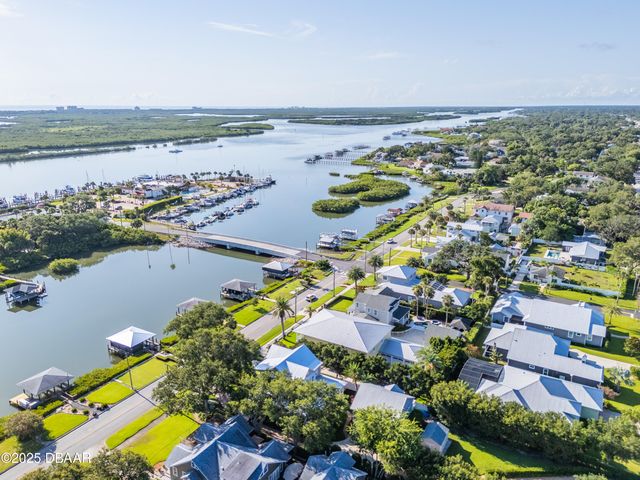 1212 S Riverside Drive, New Smyrna Beach, FL 32168