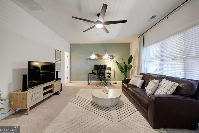 909 Dumaine Trace, Sandy Springs, GA 30328