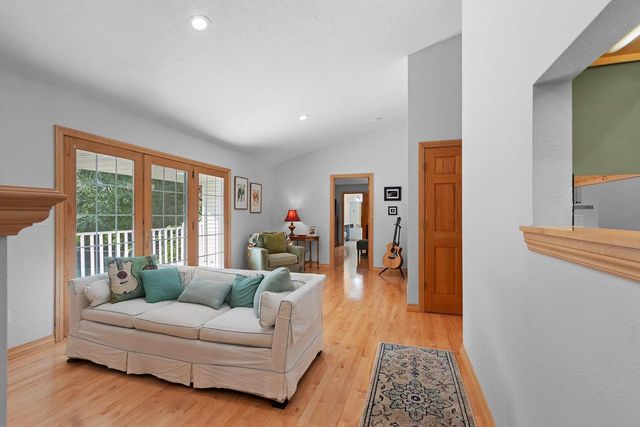 576 ST MARYS STREET, De Pere, WI 54115