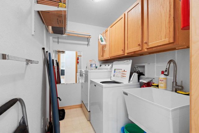576 ST MARYS STREET, De Pere, WI 54115