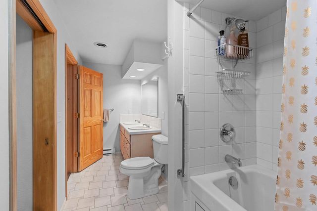 576 ST MARYS STREET, De Pere, WI 54115