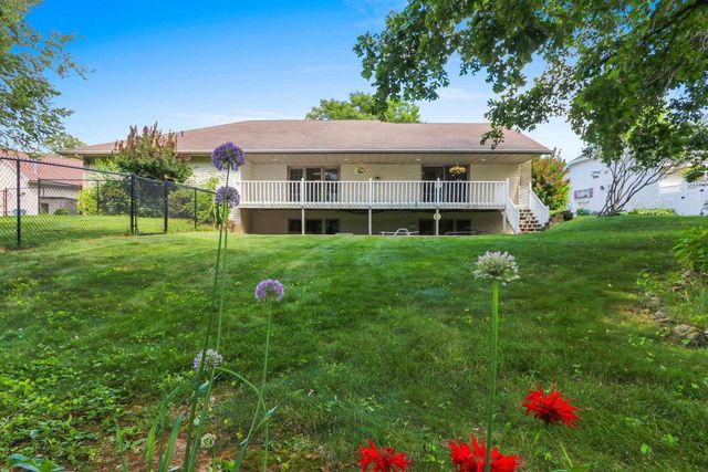 576 ST MARYS STREET, De Pere, WI 54115